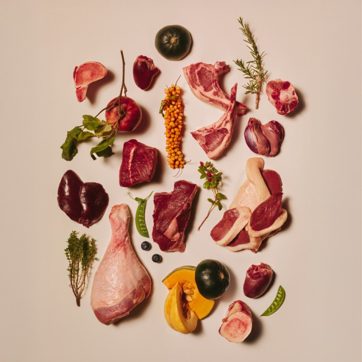 М'які ласощі для собак Carnilove Soft Snack Trout with Dill з фореллю та кропом, 200 г - фото №3