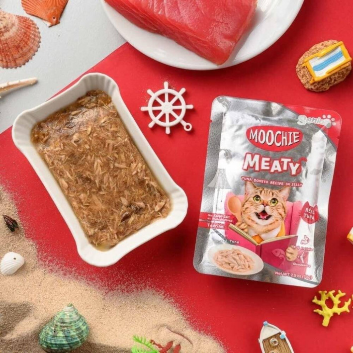 Влажный корм для кошек старше 7 лет Moochie Meaty с тунцом в желе, 70 г - фото №2