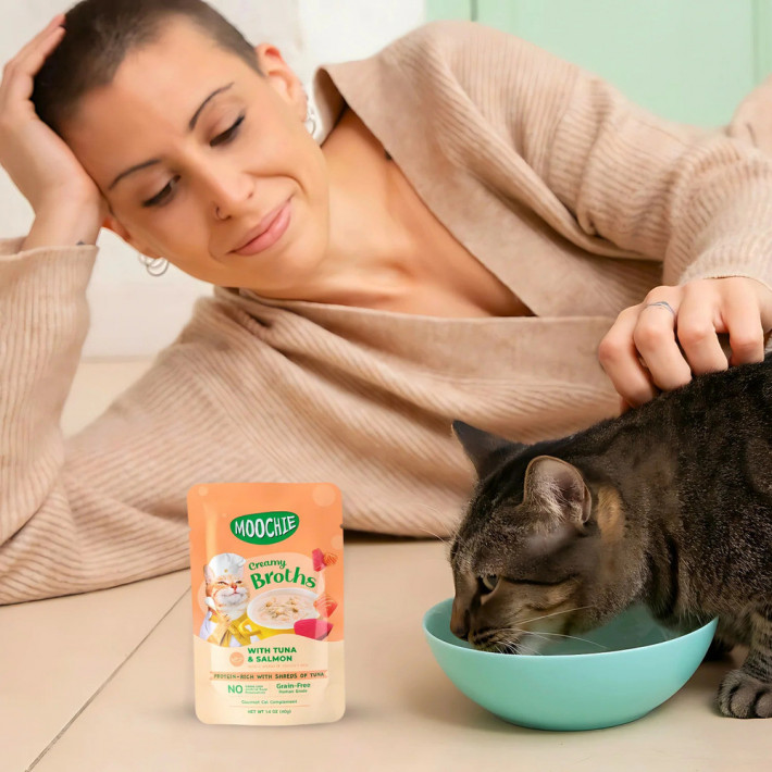 Влажный корм Moochie Creamy Broth кремовый бульон с тунцом и лососем для кошек, 40г - фото №3
