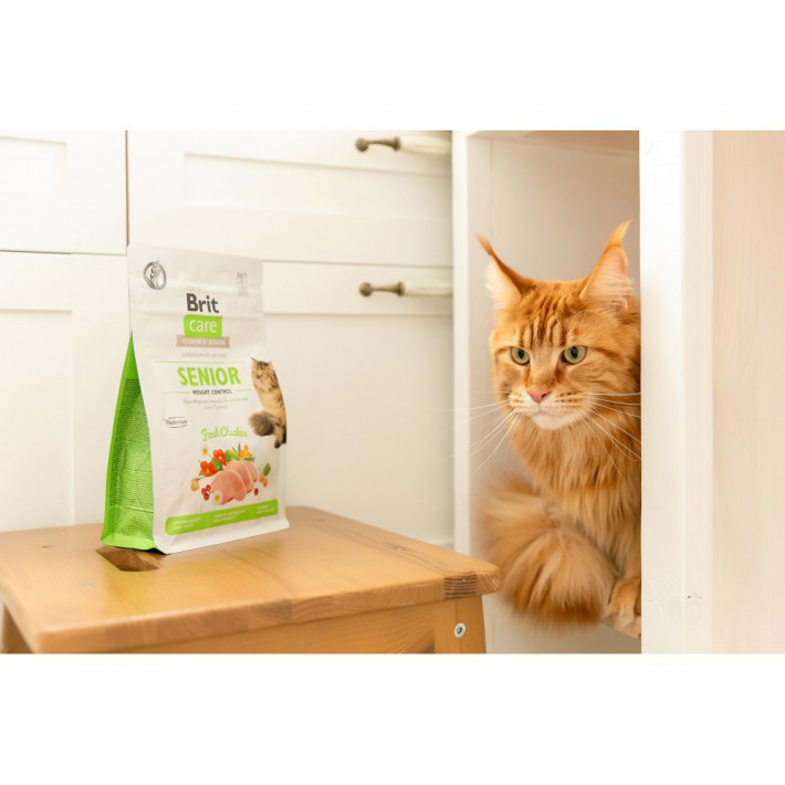 Корм сухий Brit Care Cat Grain Free Senior Weight Control для котів похилого віку з куркою - фото №5