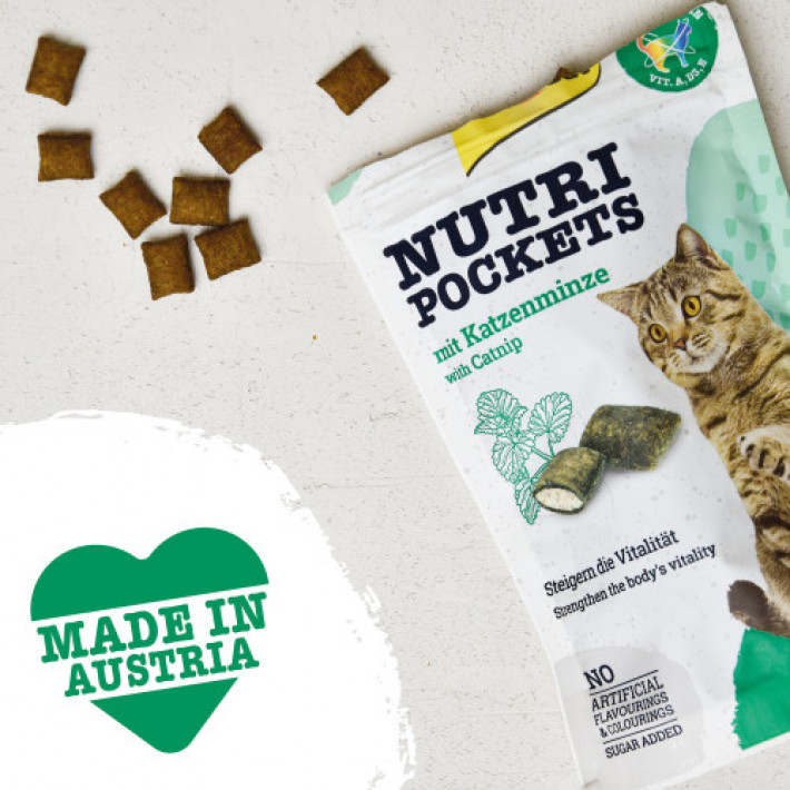 Вітамінні ласощі GimCat Nutri Pockets для котів, котяча м'ята і мультивітамін, 60 г