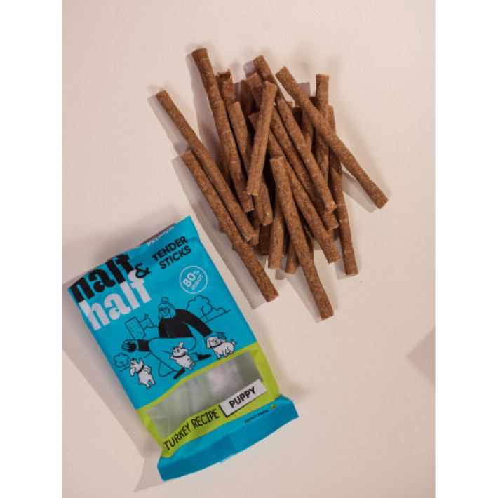 Ласощі для цуценят Half&Half у формі м'ясних паличок з індичкою, 100 г